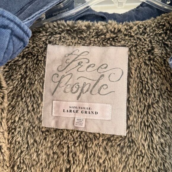 Free People Quilted Denim Jacket Sherpa Lined Hooded Coat Blue Zip-Up Size L - Picture 5 of 9